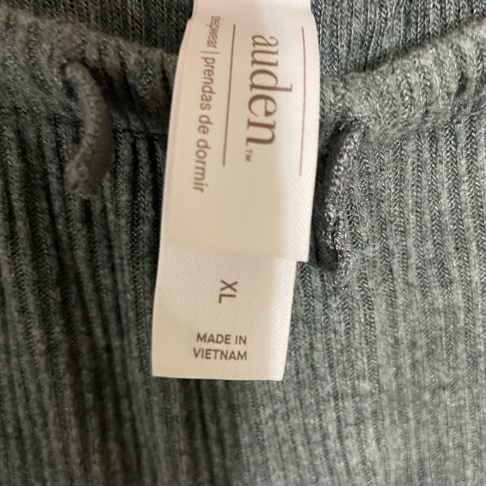 Gray Ribbed womens Lounge Set - Picture 5 of 6